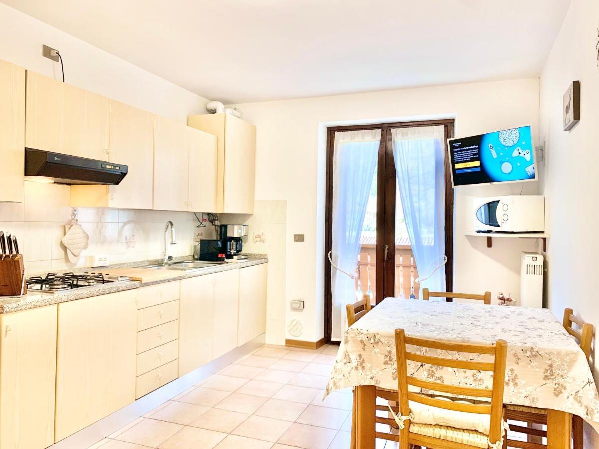 Appartement Casa Lucia à Pieve Di Ledro Extérieur photo