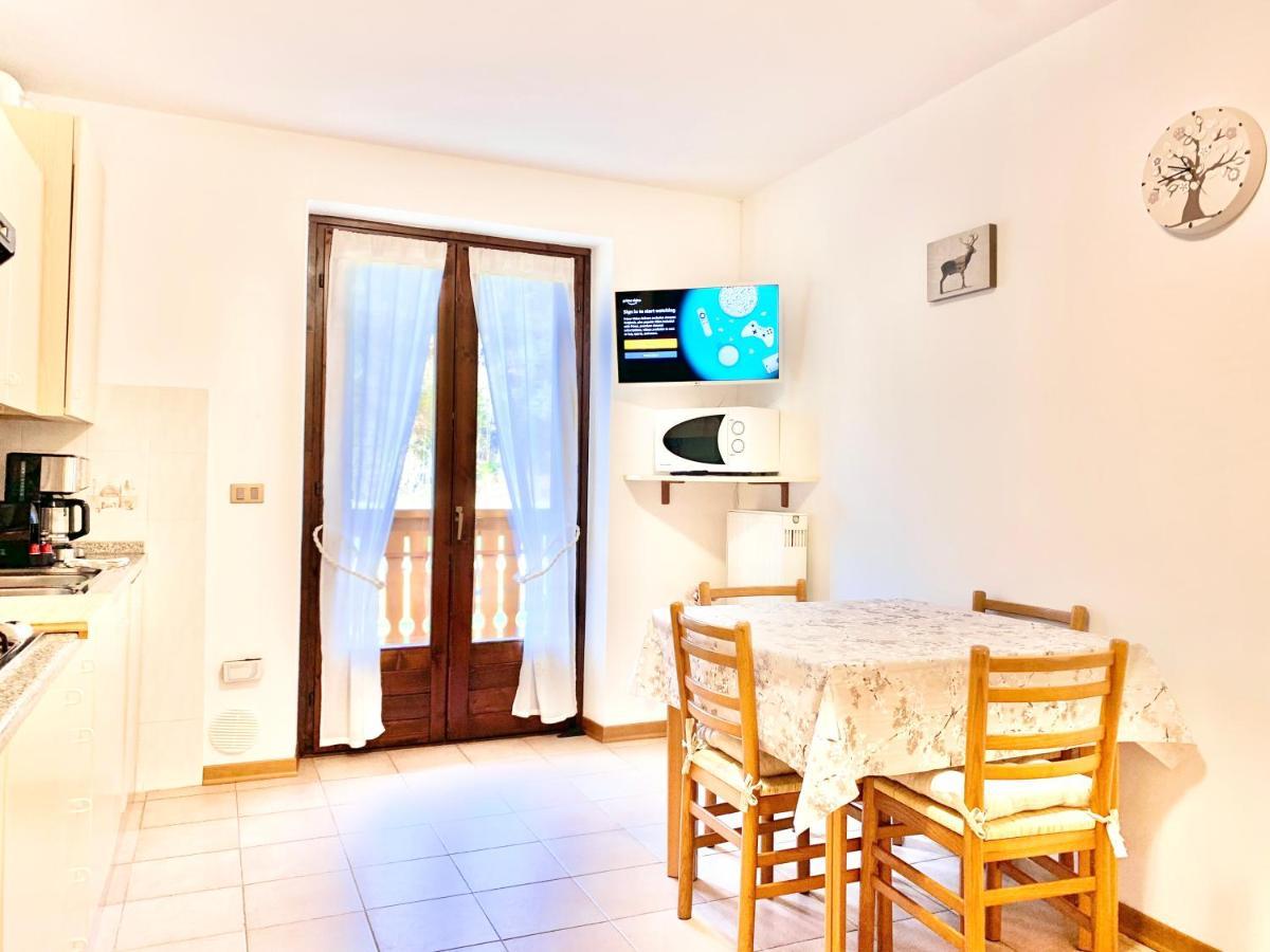Appartement Casa Lucia à Pieve Di Ledro Extérieur photo