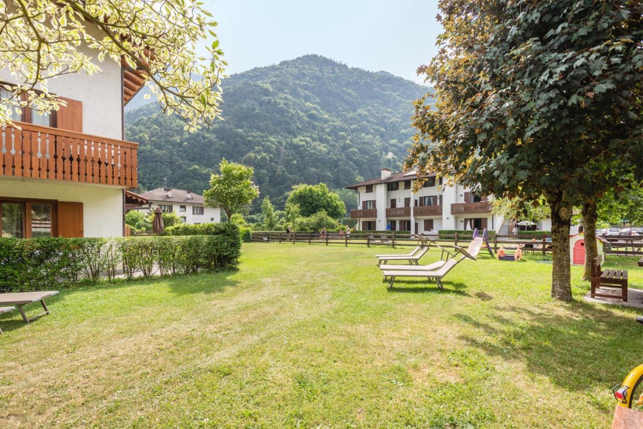 Appartement Casa Lucia à Pieve Di Ledro Extérieur photo