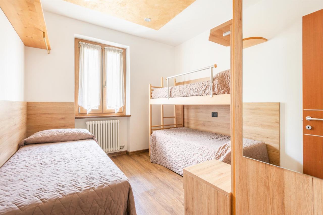 Appartement Casa Lucia à Pieve Di Ledro Extérieur photo