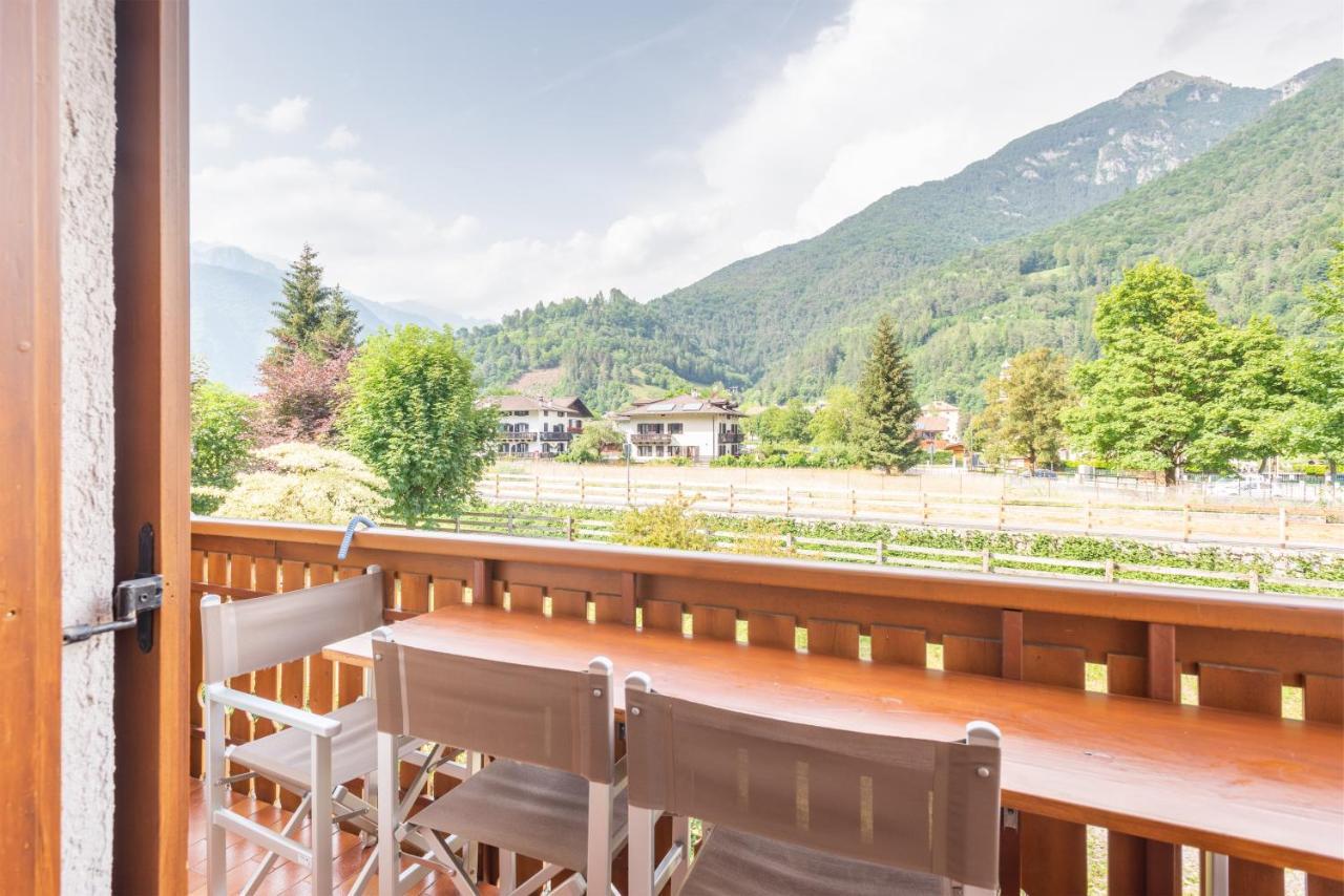 Appartement Casa Lucia à Pieve Di Ledro Extérieur photo